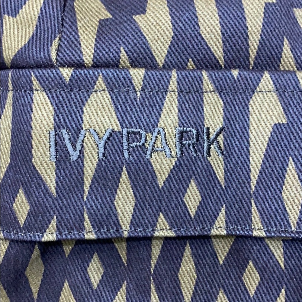 Beyoncé Ivy Park MNGM Skirt